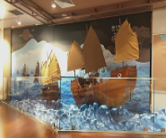 玻璃鋼雕塑在展館場景還原中的應(yīng)用特點